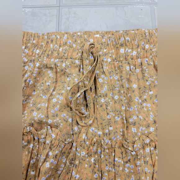 NWT Mittoshop Skirt Size Medium - Picture 3 of 6